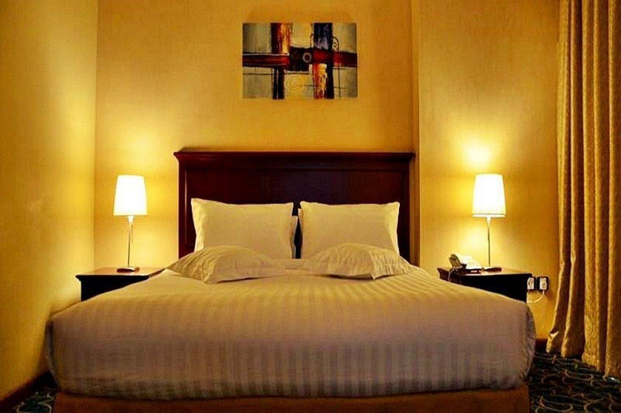 Richmond Greens Hotel Dubaï Extérieur photo